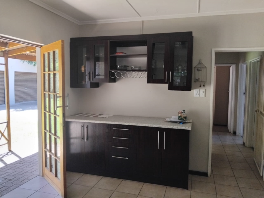 3 Bedroom Property for Sale in Aliwal North Eastern Cape